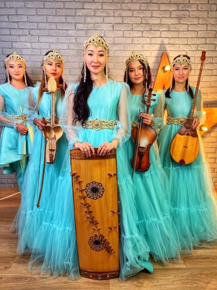 Ансамбль казахских народных инструментов АМАНАТ, домбыра, кобыз