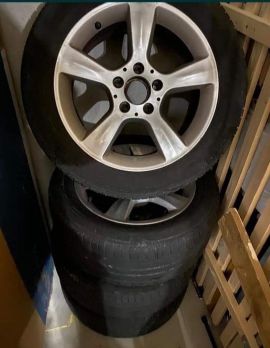 Mercedes  Jenti  auto, roti, rezerve mer