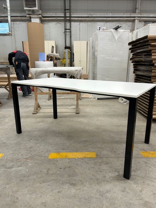 Masa/Birou structura metalica