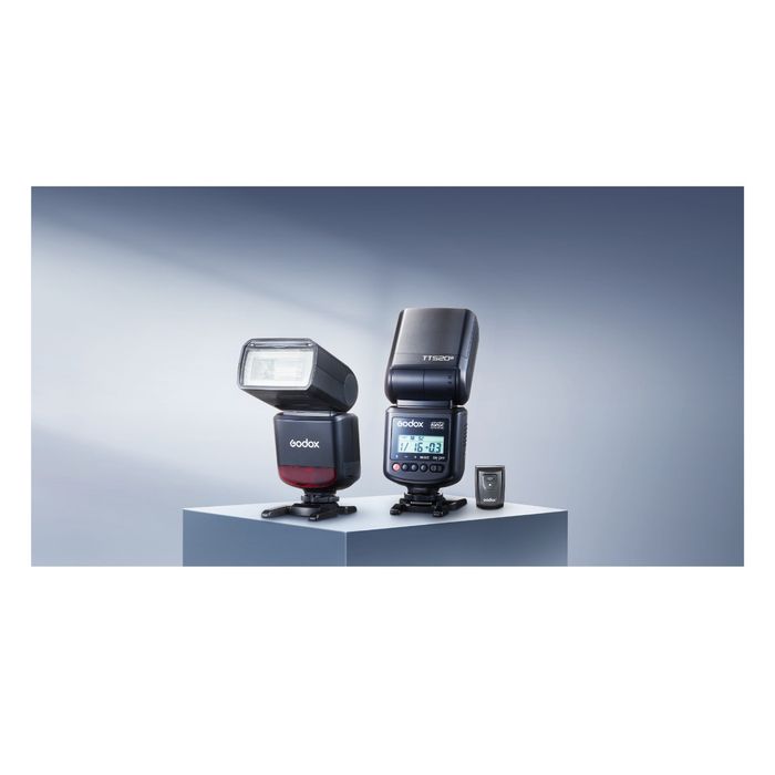 Вспышка Godox TT520 IlI с синхронизатором