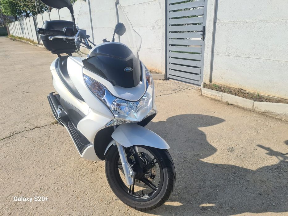 Scuter honda pcx 150 6500km