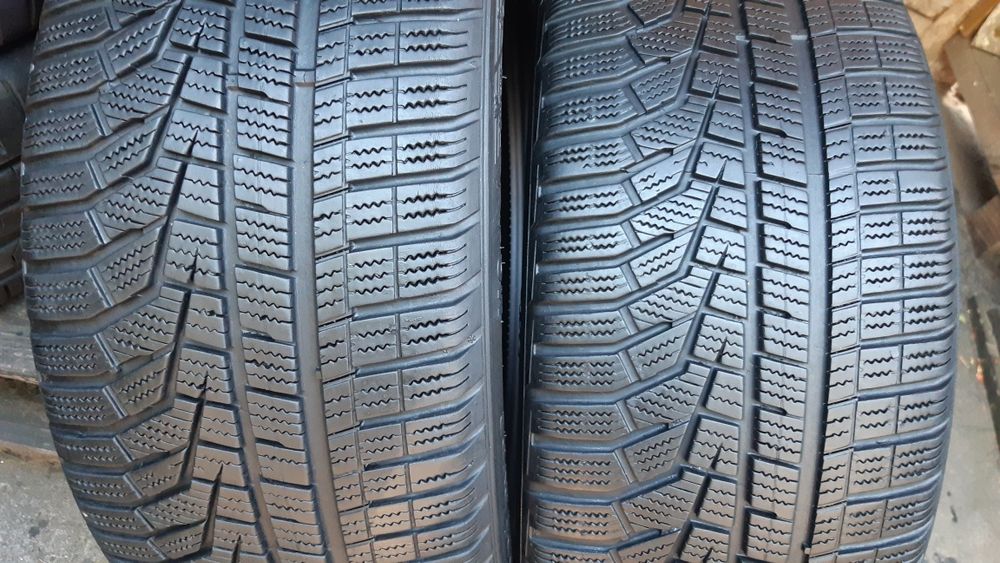 2 bucăți 225/45R18 iarnă marca hankook preț 220 lei bucata