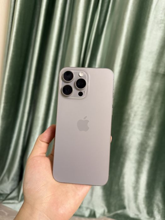 Айфон 15 про мах