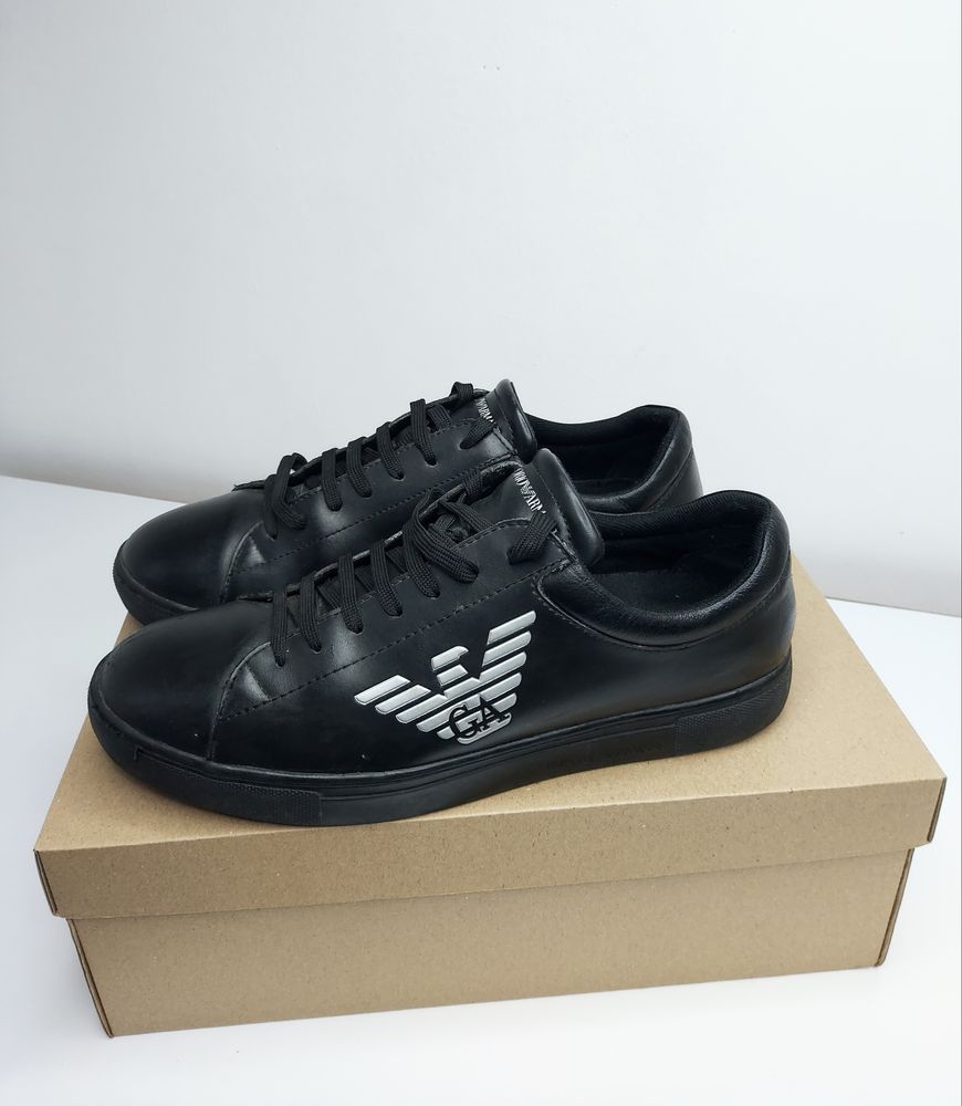 Emporio Armani  Сникърси