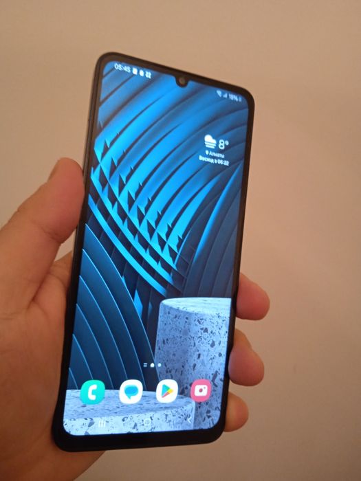 Продам телефон galaxy A06