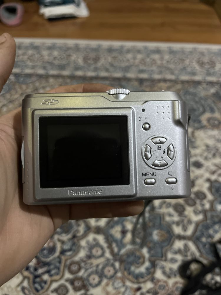 Фотоаппарат Panasonic Lunix