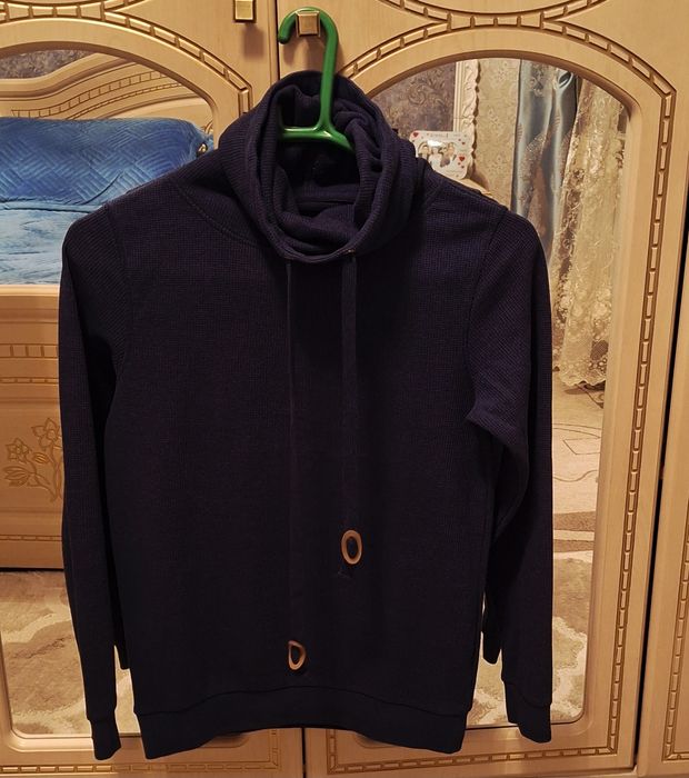 Свитера, водолазка,разные кофты мужские Турция на 48 размер