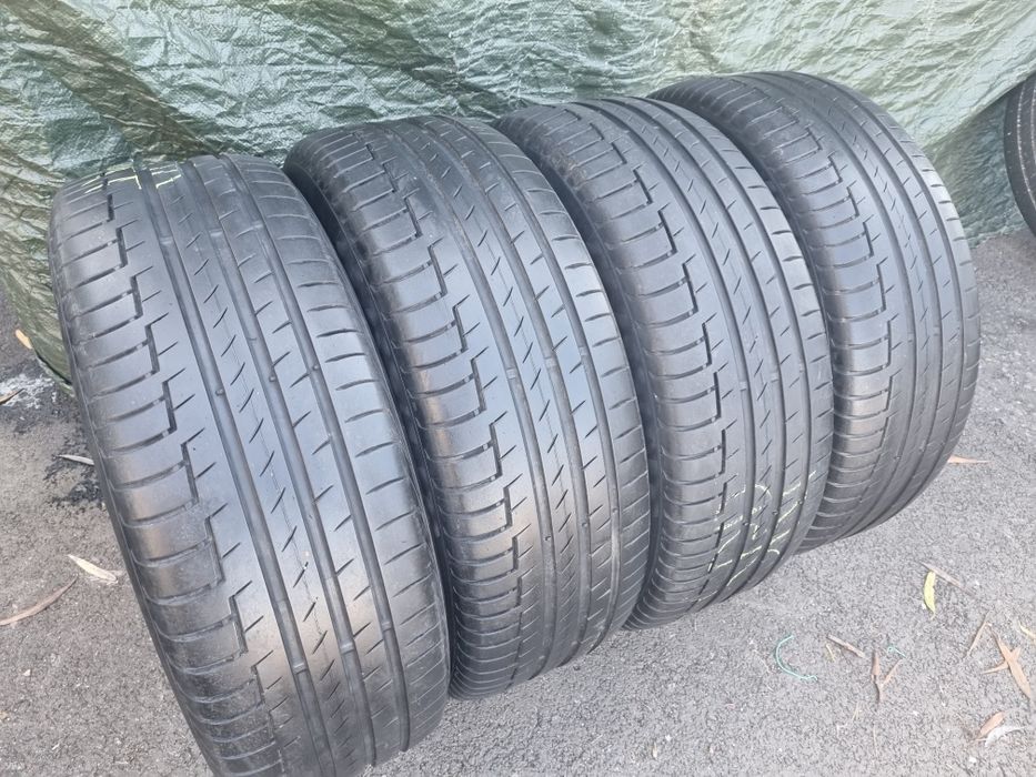 Set anvelope vară 235/60/R18 Continental