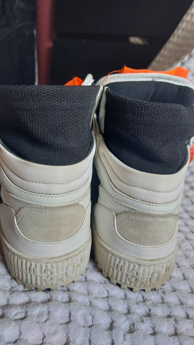 Високи маратонки Off-White 43 н.