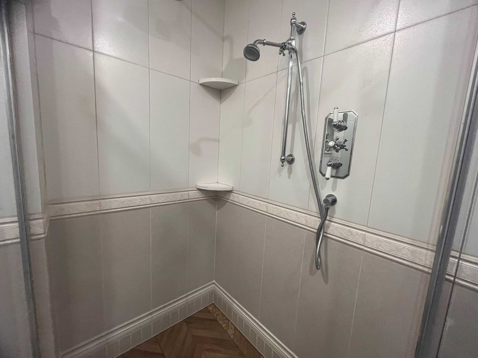 Луксозен двустаен апартамент под наем до река Дунав – център