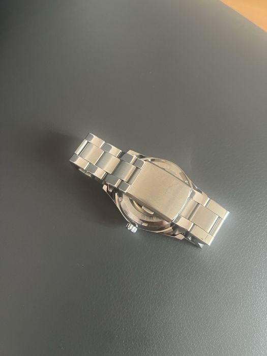 Продам часы механические в хорошем со тояние