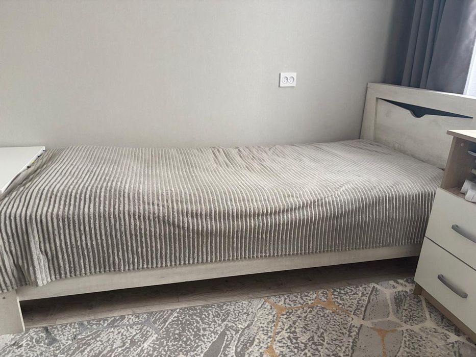 Одноместная кровать