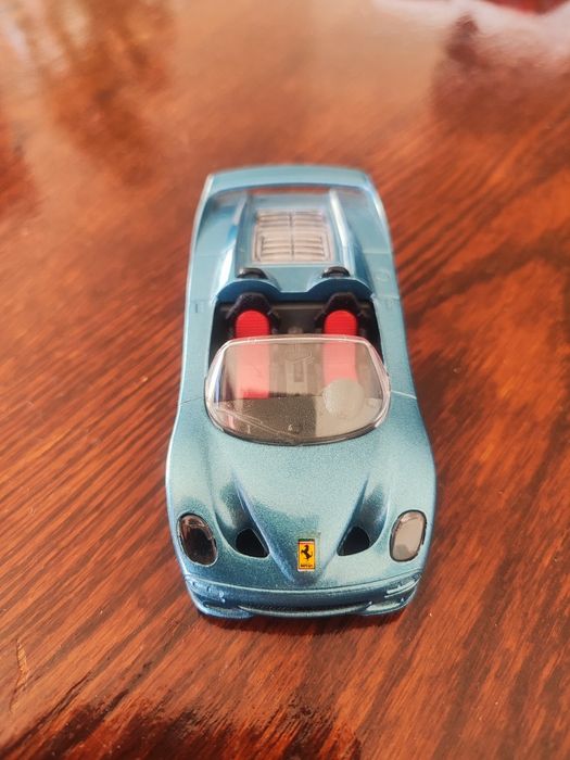 Kолички BBURAGO 1/43