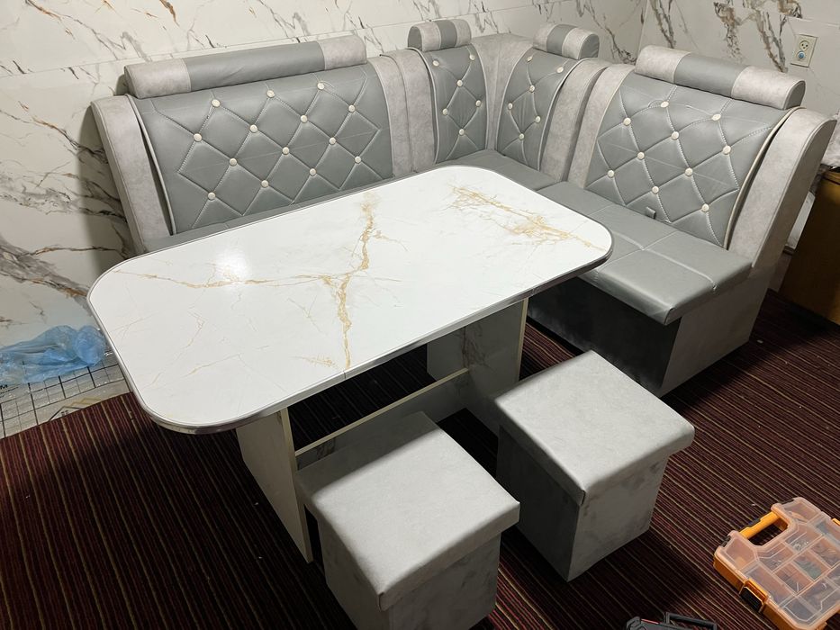 Oshxona uchun ugaloglar