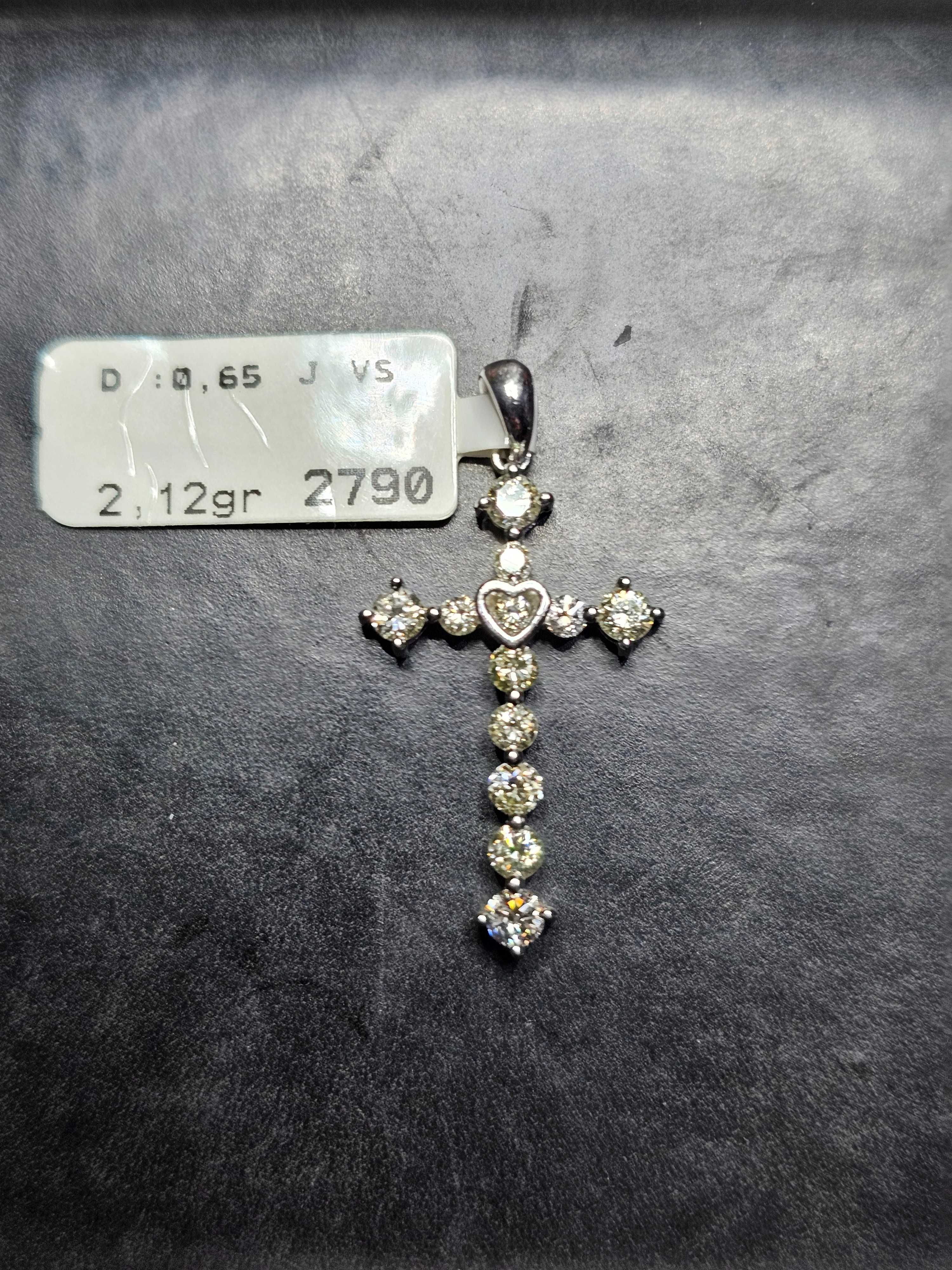 Cruce din aur alb 18 k cu diamante 0,65 ct