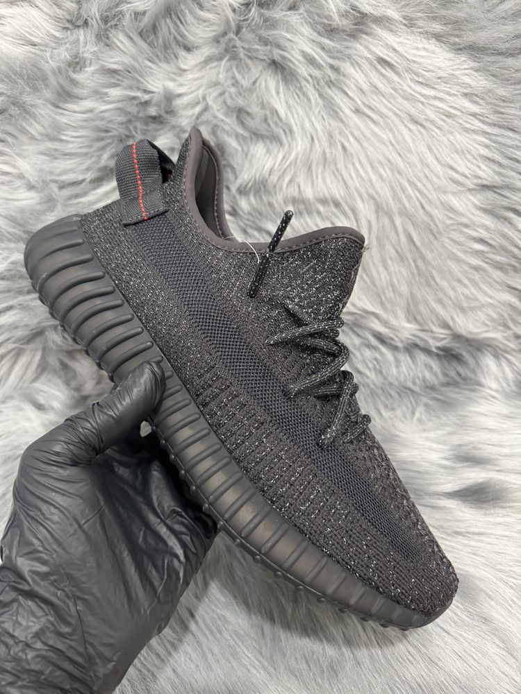 Yeezy 350 v2 Black Reflective