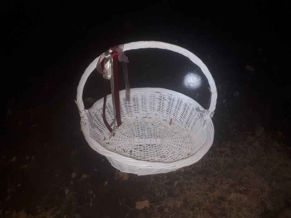 Карзина красивй для цветы