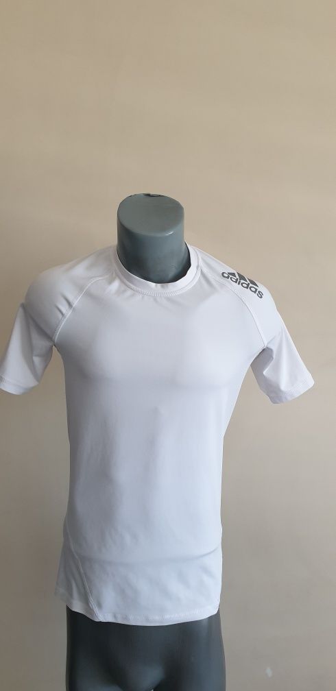 Adidas Techfit Compression Clima CooL / S  ОРИГИНАЛ! Мъжка Тениска !