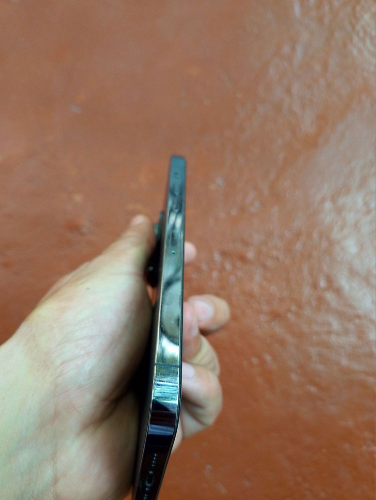 14 pro max  alo xolatta