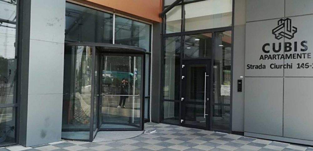 Persoana fizica inchiriez apartament cu o camera