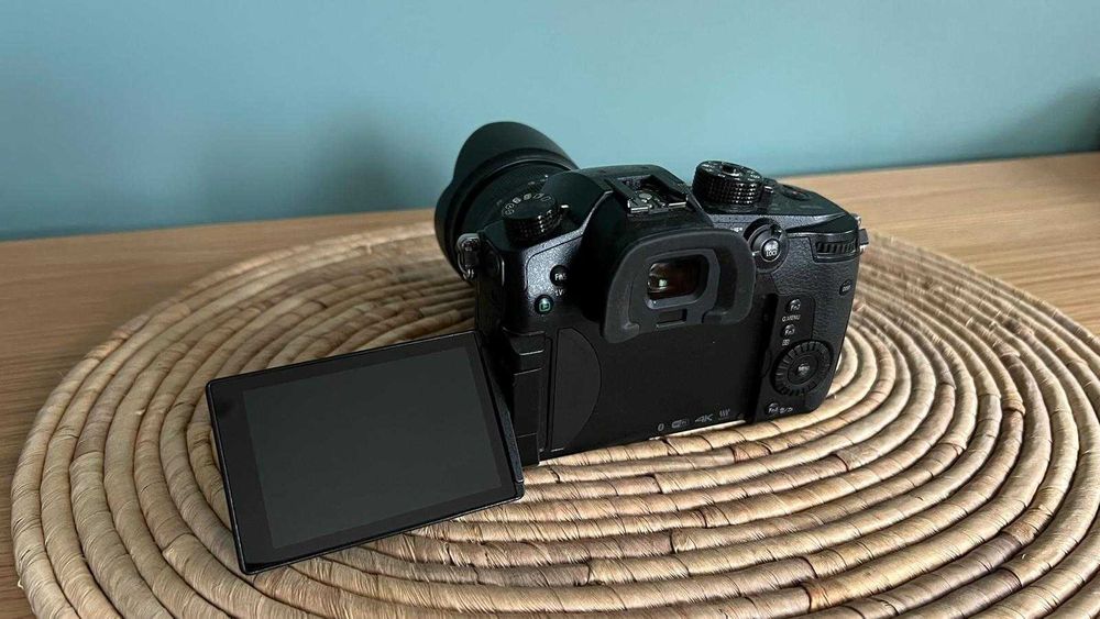 Panasonic Lumix GH5 + обектив Lumix G 12-35mm f/2.8