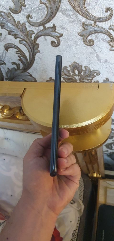 Redmi note 8 Srochno sotiladi