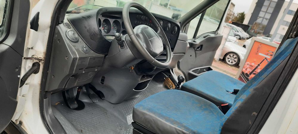Iveco Daily, 2,8 HPI, 6 Trepte, 7 Locuri, An 2005, Punte dubla