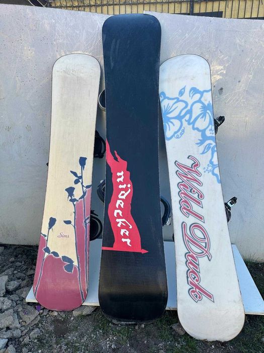 Plăci Snowboard cu prinderi + booti mărimea 41 – Prețuri avantajoase