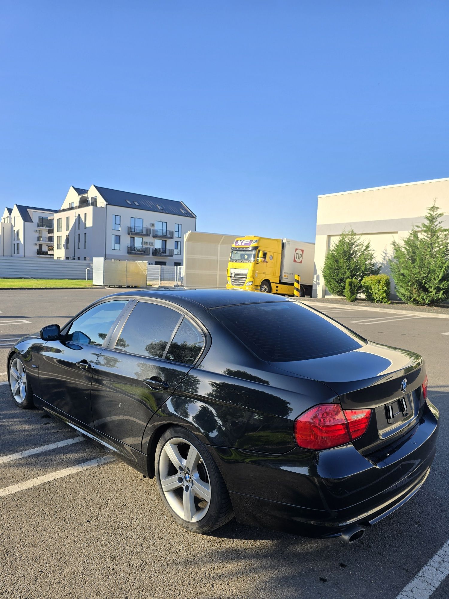 BMW E90 Seria 3 320d *FACELIFT *LCI *M-Packet *BI-XENON