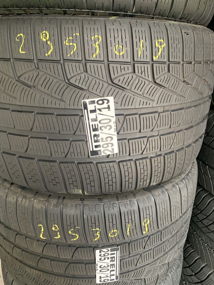 295/30/19 Pirelli