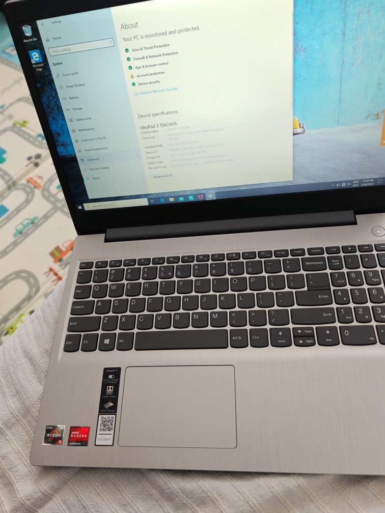 Vand Laptop Lenovo IdeaPad 3,15ADA05