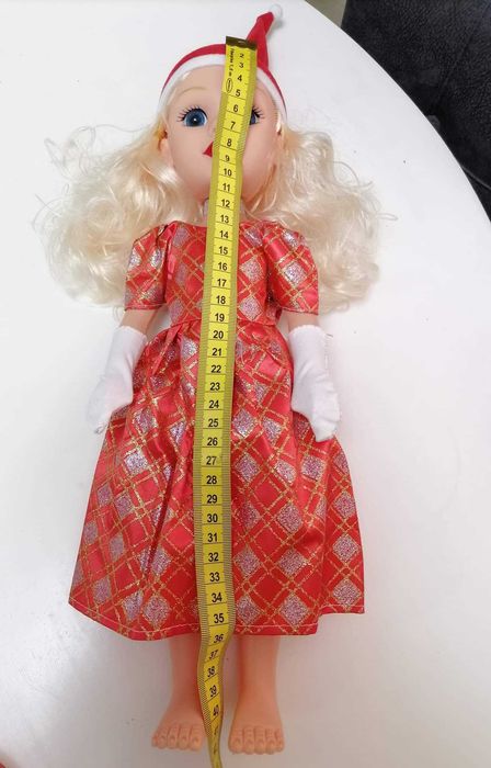 Păpușă cântă 17 colinde in limba romana transport gratuit