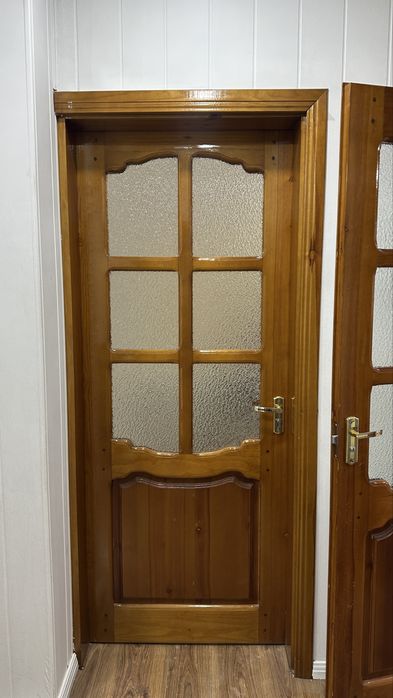 Срочно продам двери