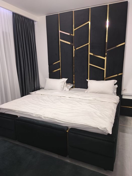 Paturi Tapitate Chesterfield in STOC sau la comandă