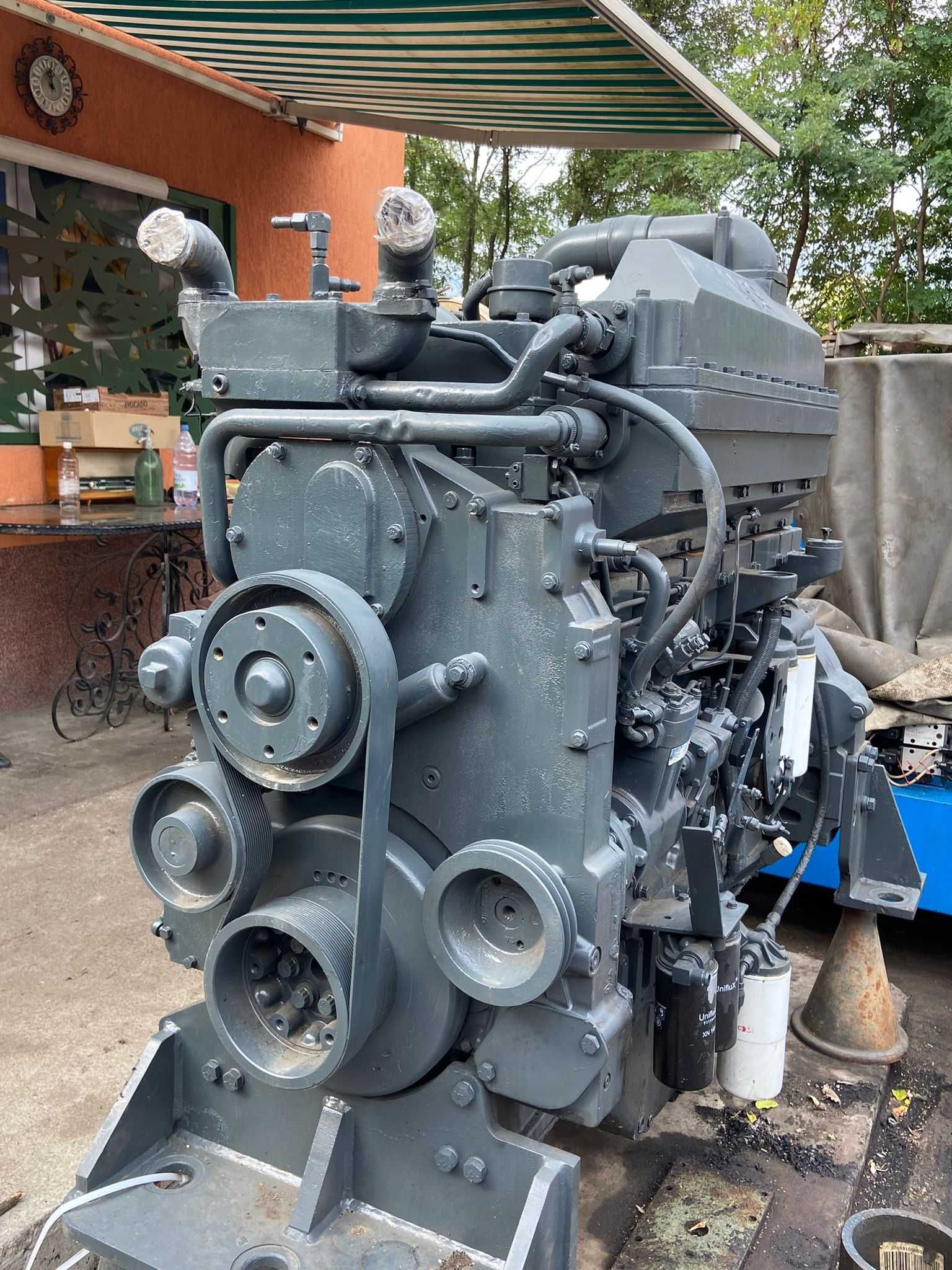 Motor Cummins K-19 Liebherr 984 Litronic