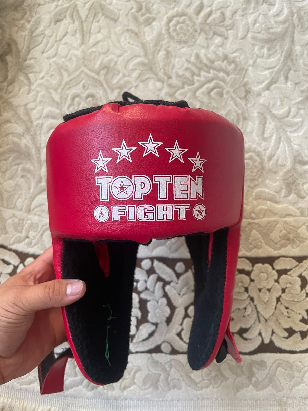 Продаётся шлем хорошйй