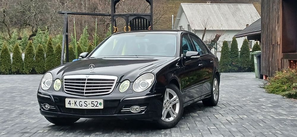 MERCEDES E 220 /170 CP/ Avantgarde /Facelift !!