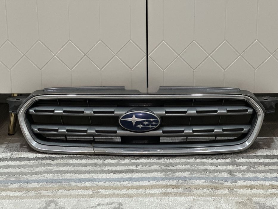 Решетка субару аутбэк 2005