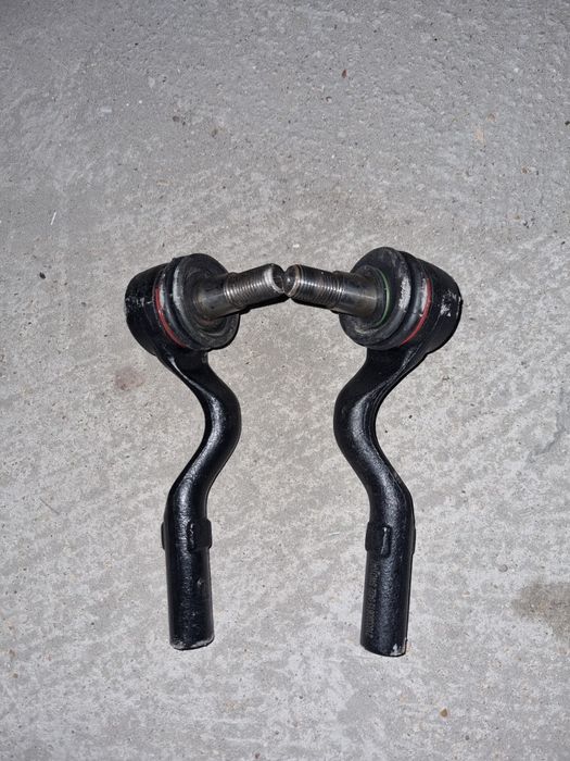 Рулевой наконечник 2шт 4000,  новый карандаш новый 2 шт 4000 на мерсед