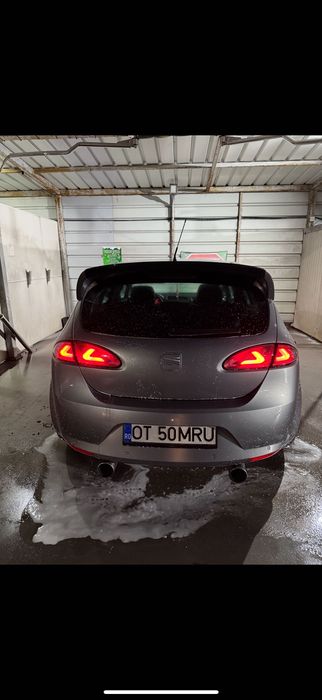 Vând stopuri seat leon 1P 2006 LED Tail lights
