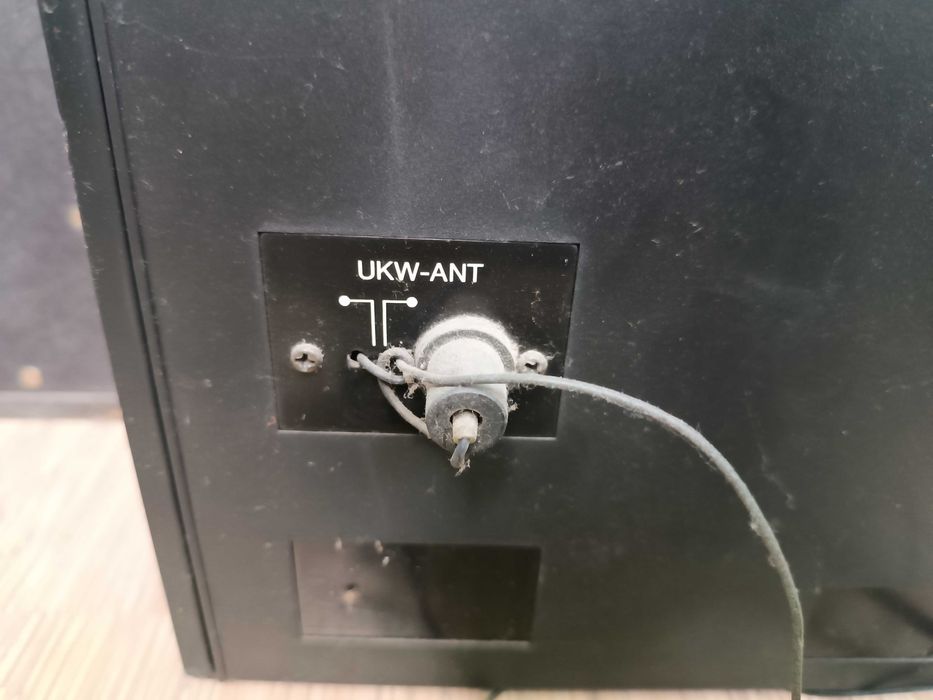 Система Универсум за озвучаване