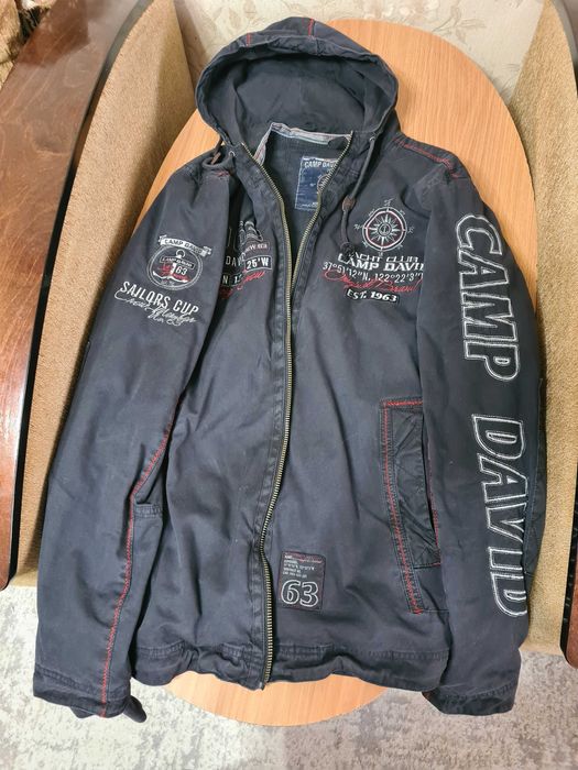 Куртка-ветровка мужская