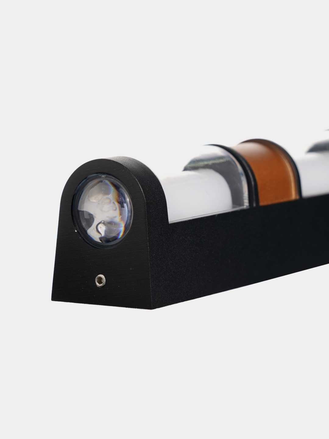 Светильник LED бра с защитой IP65 | LUMEX