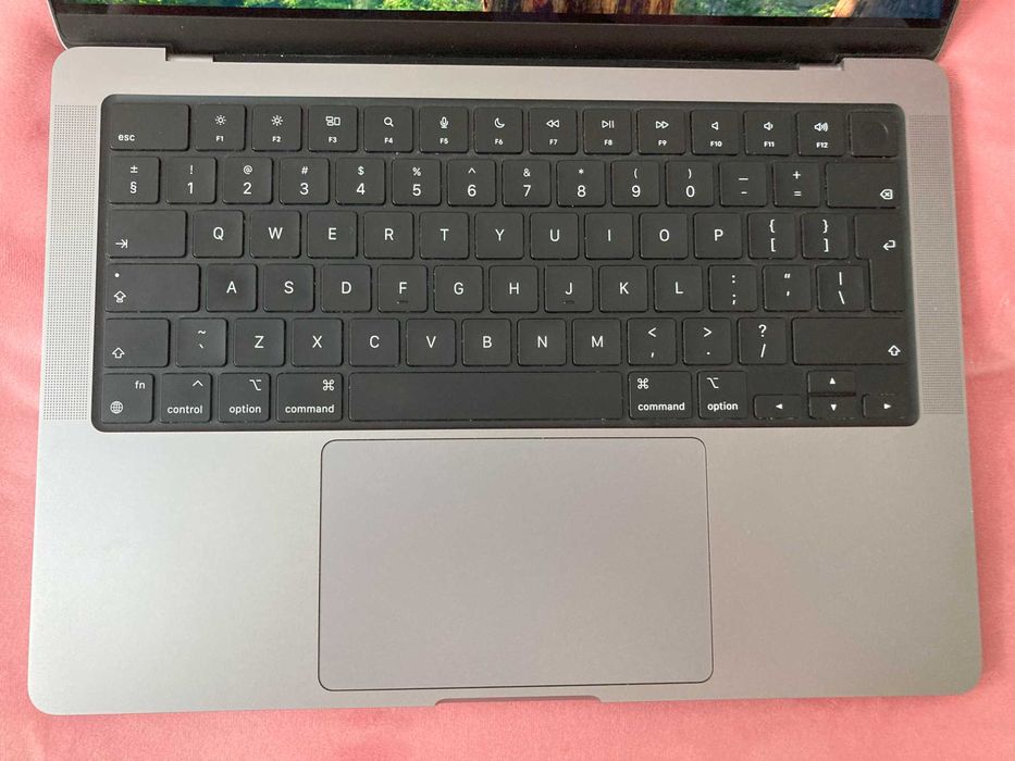 Macbook Pro 14 M1 Pro 8-14, 16gb ram, 512 ssd