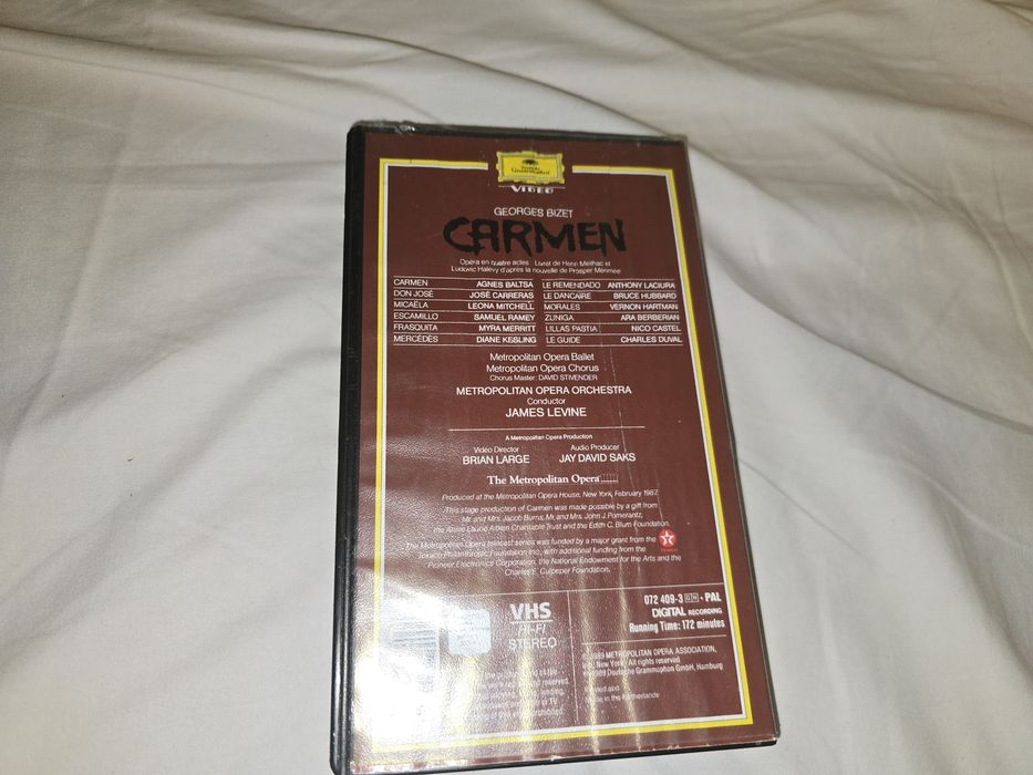 Casetă video VHS,cu spectacolul CARMEN,stare foarte bună,  35 lei