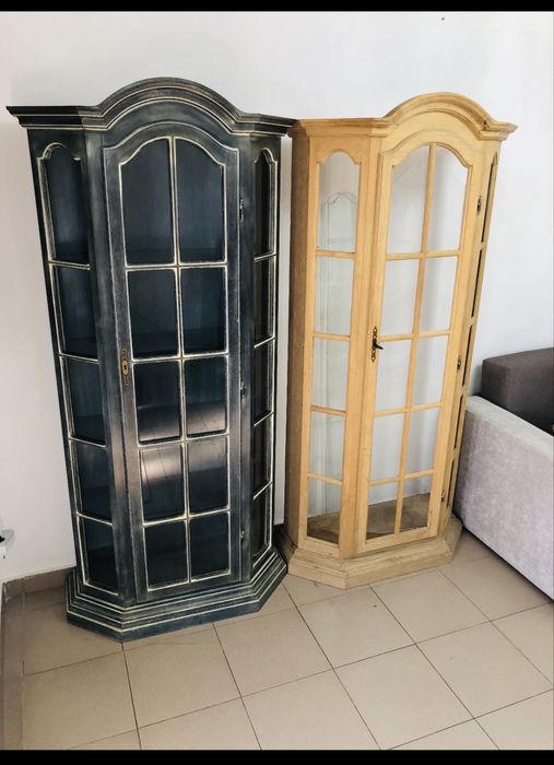 Vitrine lemn masiv