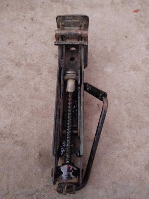 Оригинален крик VW Audi