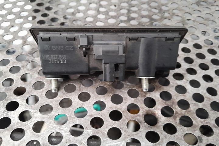 Buton deschidere hayon din exterior 5N0827566 Volkswagen VW Passat B6