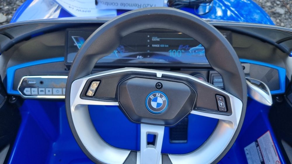 Masinuta electrica bmw i4 albstra
