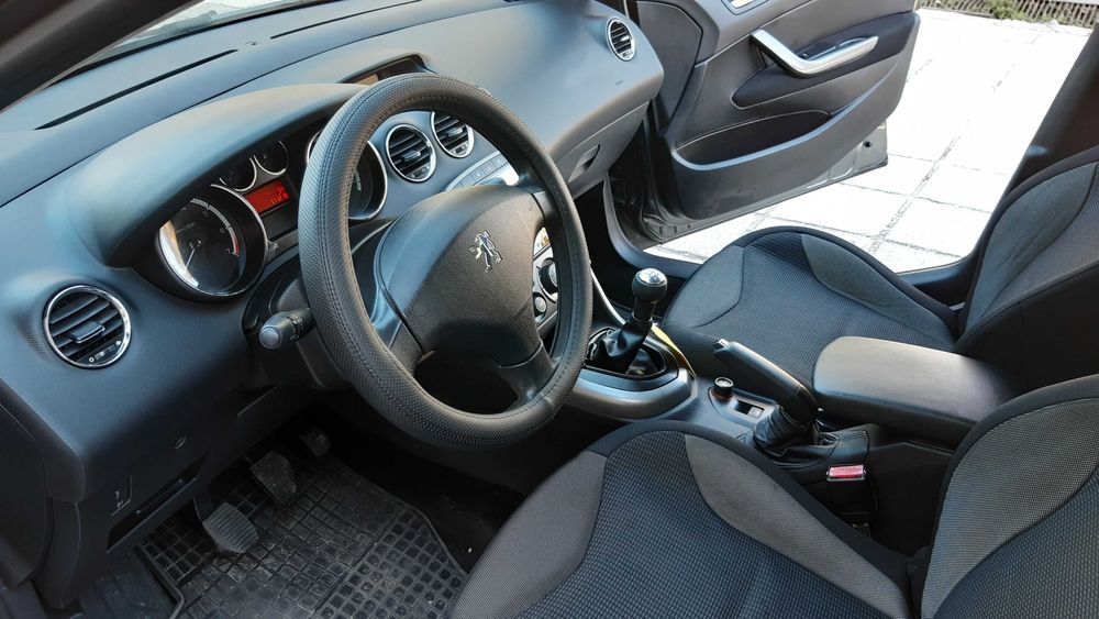 PEUGEOT 308 1.6 16V